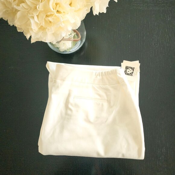 Anne Klein White Classic Minimalist Ankle Dress Pants Sz. 18W & 20W - Picture 6 of 15